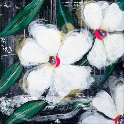 白い抽象的な花々 作： Poonam Choudhary