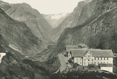 バレーとホテル、ノルウェー、スタルハイム、1895年。 作： Poulton and Co