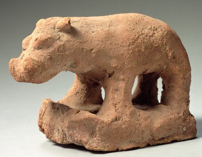カバ、紀元前4千年紀（焼成粘土） 作： Predynastic Period Egyptian