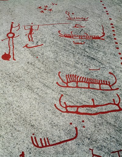 北欧の青銅器時代：船とそり、スウェーデン・タヌムの岩石彫刻 作： Prehistoric Prehistoric