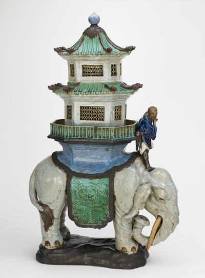17世紀後半から19世紀後半の中国広東省Shiwan（Shekwan）窯の香炉（石器） 作： Qing Dynasty Chinese School