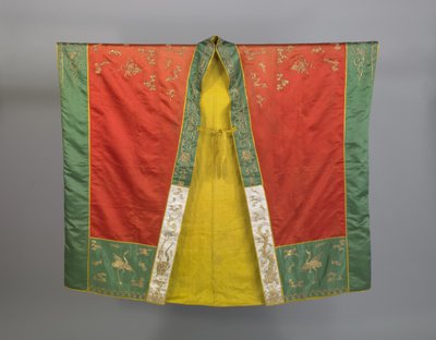一等道士用「降魔衣」（絹と金属糸による刺繍） 19世紀後半 作： Qing Dynasty Chinese School