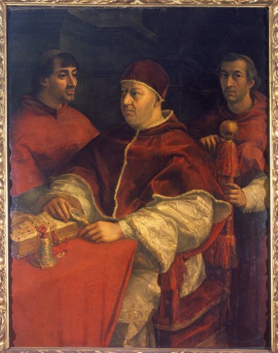 ローラン・デ・メディチ（1449 - 1492）の息子である教皇レオ10世（1475 - 1521）の肖像（ローラン・ザ・マグニフィコ：Lorenzo il Magnifico）が枢機卿ルイジ・デ・ロッシとジュリオ・デ・メディチに囲まれています。ラファエロ（Raffaello Sanzio 1483 - 1520）による絵画。16世紀ウッフィ 作： Raphael