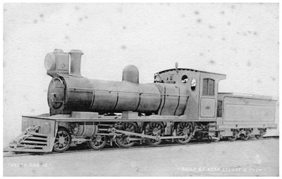 20世紀初頭にカー、スチュアート、およびCoによって製造された4-6-0柔らかいエンジン、蒸気機関車。 作： Raphael Tuck