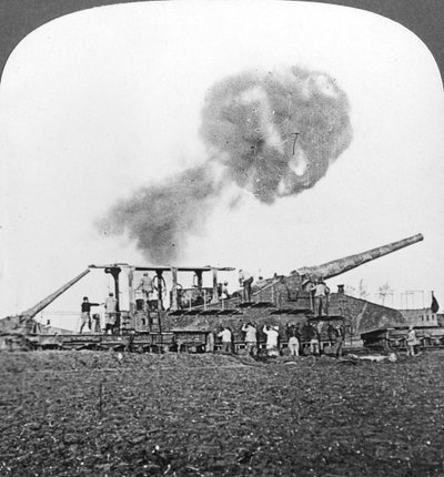 英国の16インチ鉄道機関銃、第一次世界大戦、c1914-c1918。 作： Realistic Travels Publishers