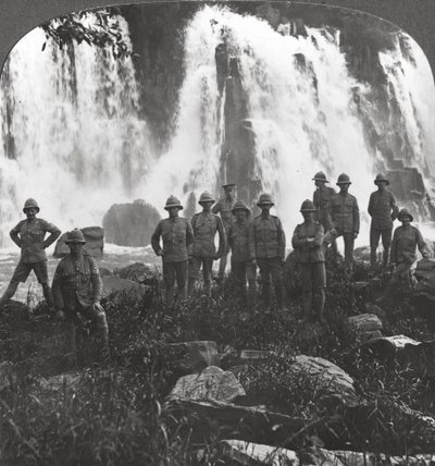 英国軍、滝、アフリカ、第一次世界大戦、c1914-c1918でリフレッシュ 作： Realistic Travels Publishers