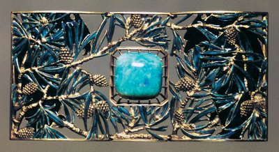 Eagle among the pines, ゴールド、オパール、エナメルのネックレス・ペンダント 作： Rene Jules Lalique