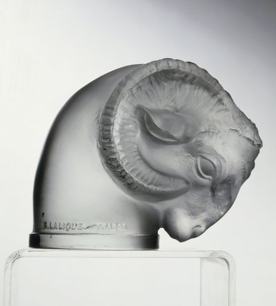 ラムの頭 作： Rene Jules Lalique