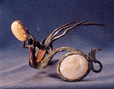 ジュエリーです。ルネ・ラリック（1860-1945）が実現したディアデメ 作： Rene Jules Lalique