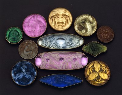 各種ガラスアイテム 作： Rene Jules Lalique