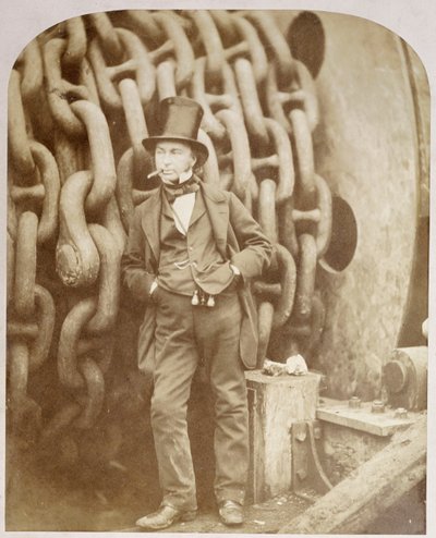 1857年11月、ミルウォールのイザムバードキングダムブルネル、チェーンドラムにもたれかかった 作： Robert Howlett