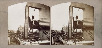 建設中の蒸気船「リヴァイアサン」（通称「グレート・イースタン」）1857年頃（アルベメン・ステレオ・プリント 作： Robert Howlett