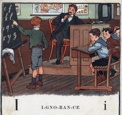 子どもの本「I will read - パパによる方法的で楽しいアルファベット」1926年。ロベール・サレス（1871-1929）のイラスト。アベセダリー：Iの文字は「無知」。男の子がボードに書かれたアルファベットを暗唱しています。 作： Robert Salles