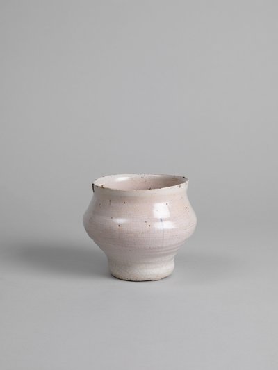 白い錫釉のボウル、1914年〜15年 作： Roger Eliot Fry