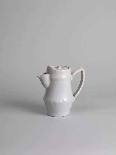 白い錫釉コーヒーポット、1914年から15年 作： Roger Eliot Fry