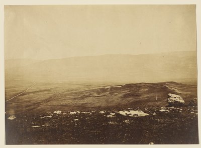 バラクラヴァの平原 IV. 作： Roger Fenton