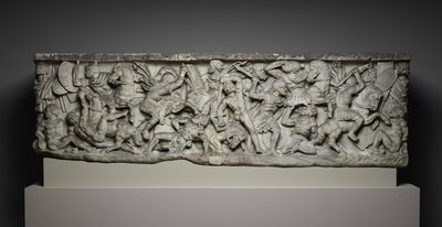 戦いの石棺、c.190（大理石） 作： Roman