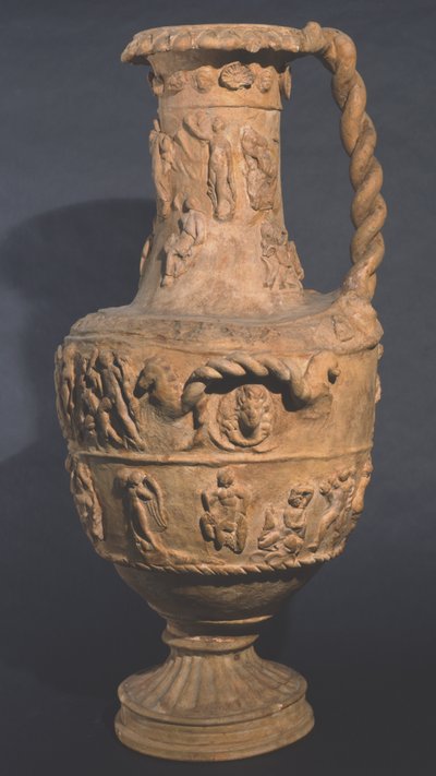 浮き彫りのヒドラ、ファリエリ（粘土） 作： Roman