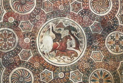 狩猟場面のモザイク 紀元後4世紀（モザイク 作： Roman