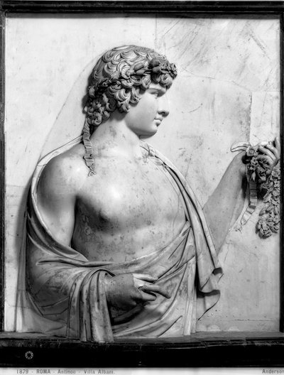 アンティノウスを描いたレリーフ 130年頃（大理石製 作： Roman