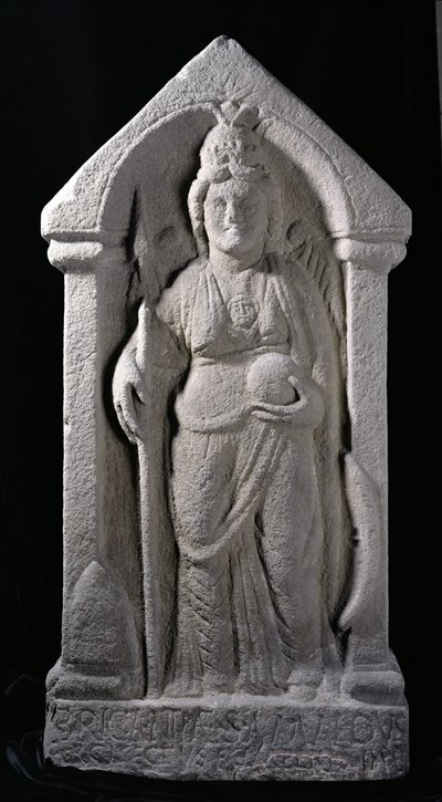 北イギリスの先住民族の女神ブリガンティアをローマの女神に見立てたレリーフ彫刻、ダンフリーシャー州ミドルビーのバーレンスより（石材 作： Roman