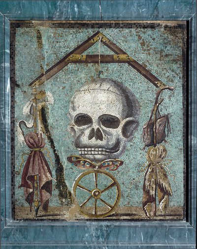 ローマのアート。メメント・モリ、生と死の象徴。ポンペイのモザイク。2ndスタイル。寸法47x41 cm ナポリ国立考古学博物館 作： Roman