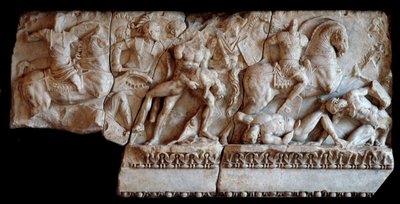 ローマ美術：ガリア人とローマ人の戦いの場面を表現した大理石の石棺の断片、紀元後20年（Roman art: fragment of marble sarcophagus with relief of a fight between roman and gallic soldiers, 20 AD） Dim 87x173 cm Mantua, Palazzo Ducale, Coll. 作： Roman