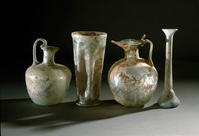 ローマ美術：ポンペイの水差しとガラスの壺1世紀 ナポリ国立考古学博物館 作： Roman
