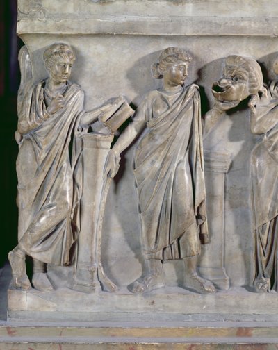 ミューズの石棺、クリオとタリアの詳細、紀元160年の大理石 作： Roman