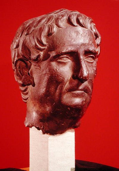 トラヤヌス・パテル、ポンテスより（ブロンズ 作： Roman