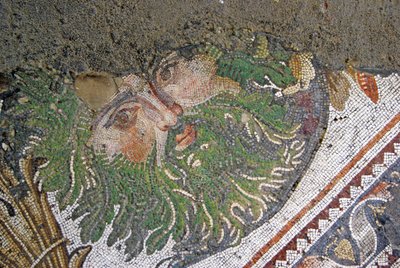 不明な画像 作： Roman