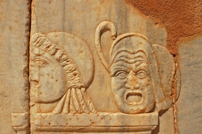 不明な画像 作： Roman