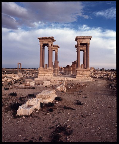 テトラパイロンの眺め（写真 作： Roman