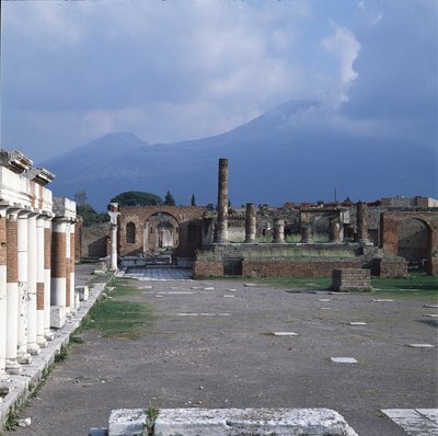 フォーラムの様子 作： Roman