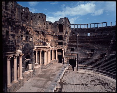 劇場の様子（写真 作： Roman