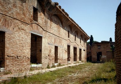 バルコニーの道の様子（撮影 作： Roman