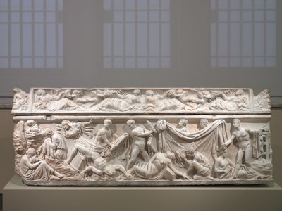 Sarcophagus（サルコファガス）100-125年頃（ギリシャの大理石 作： Roman Imperial Period