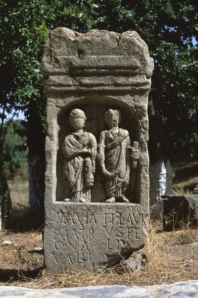2人の人物のステラ、高帝国時代（紀元前27年-395年） 作： Roman Imperial Period