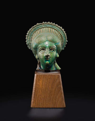 イシスの頭-アフロディーテ、西暦1世紀から2世紀（ファイアンス） 作： Roman Period Egyptian
