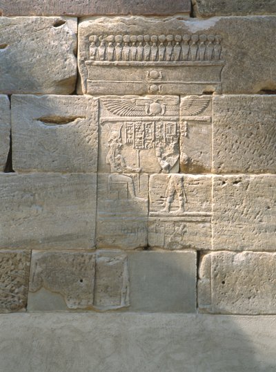 紀元前10年頃のデンドゥール神殿のレリーフ（エオリアン・サンドストーン 作： Roman Period Egyptian
