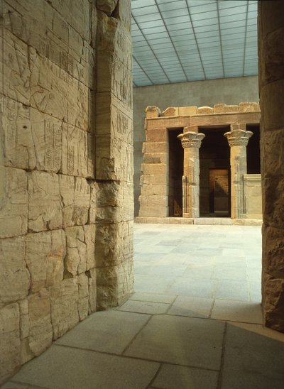 デンドゥールの神殿、紀元前10年頃（エオリアン・サンドストーン 作： Roman Period Egyptian