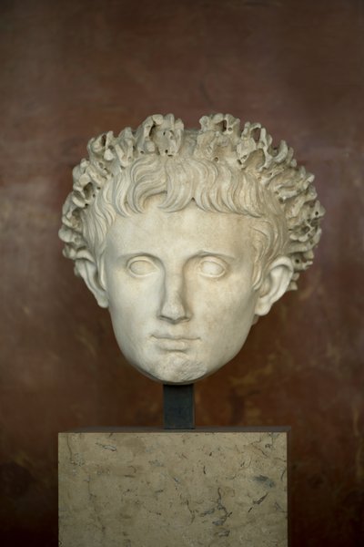 美術 ローマ 皇帝アウグストゥス（紀元前63年～紀元後14年）の頭部 大理石製 作： Roman Roman