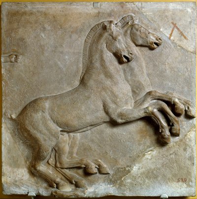 ビゲ（2頭の馬に引かれたローマの2輪戦車）（レリーフ 作： Roman Roman