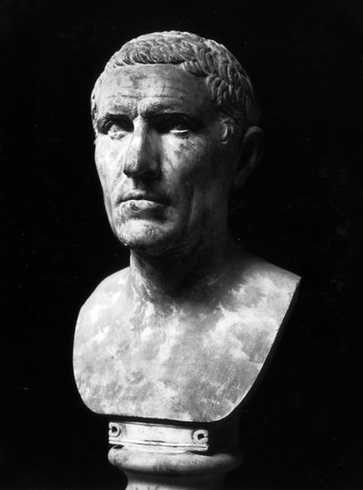 マルクス・クラウディウス・マルケルス（前268年頃～前208年頃）の胸像（大理石製 作： Roman Roman