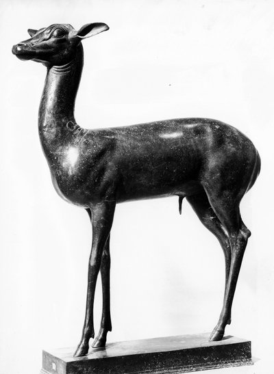 鹿の置物（ブロンズ 作： Roman Roman