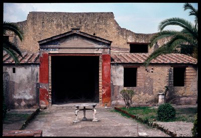 カサ・デイ・セルヴィの庭園、紀元前5世紀～紀元1世紀 作： Roman Roman