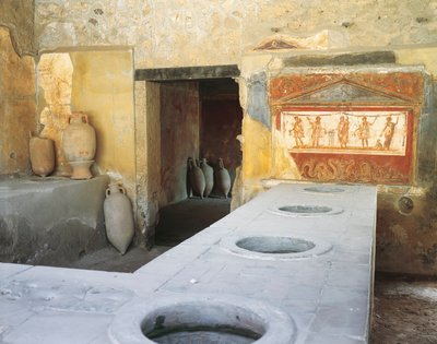 イタリア, カンパーニャ州, ポンペイ, アボンダンツァ通りのテルモポリウム 作： Roman Roman