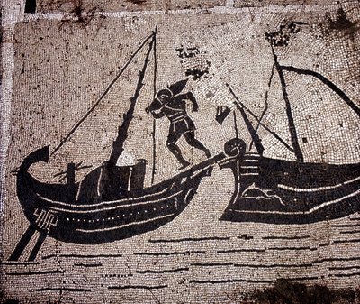 オスティア（Ostia）古代、コーポラス広場のモザイク。船を積む様子。 作： Roman Roman