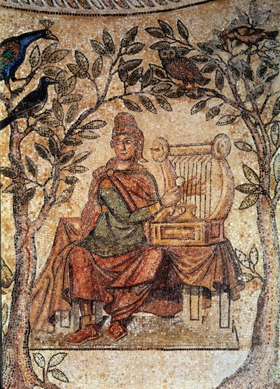 ローマのアート。鳥に魅せられたオルフェ。ブランジ・レ・フィスムのモザイク。リヨン、美術館 作： Roman Roman
