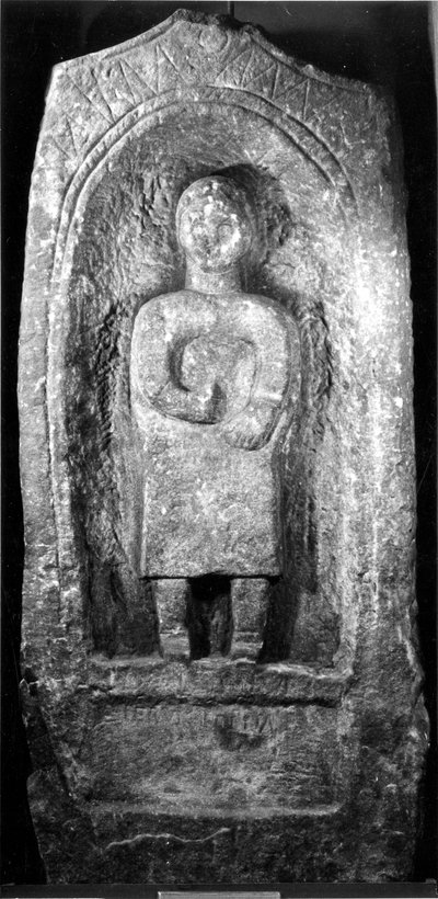 ローマの墓石、葬式碑文にペルヴィカ（砂岩） 作： Roman Roman